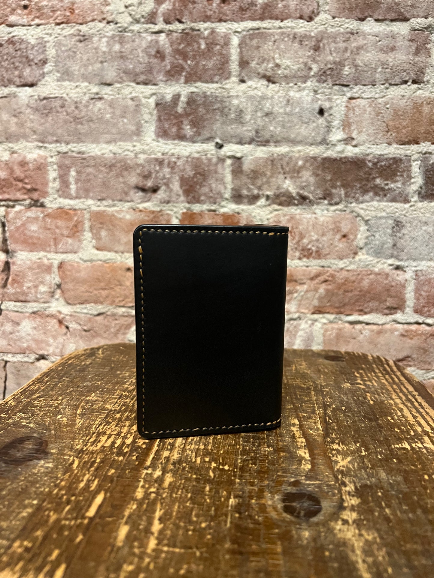 6 pocket vertical card wallet